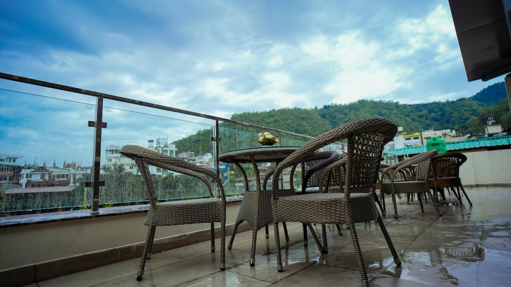 Hotel Lords Valley Rishikesh Ngoại thất bức ảnh
