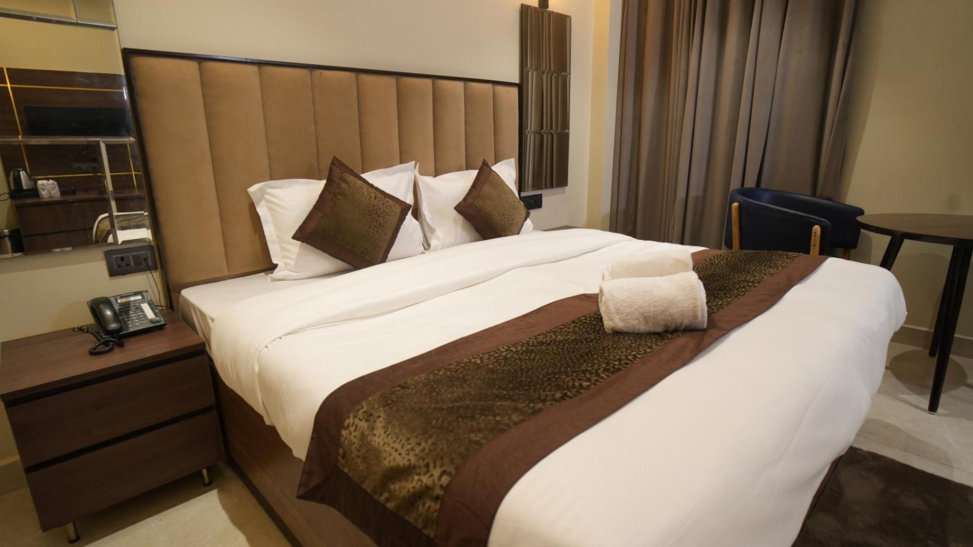 Hotel Lords Valley Rishikesh Ngoại thất bức ảnh