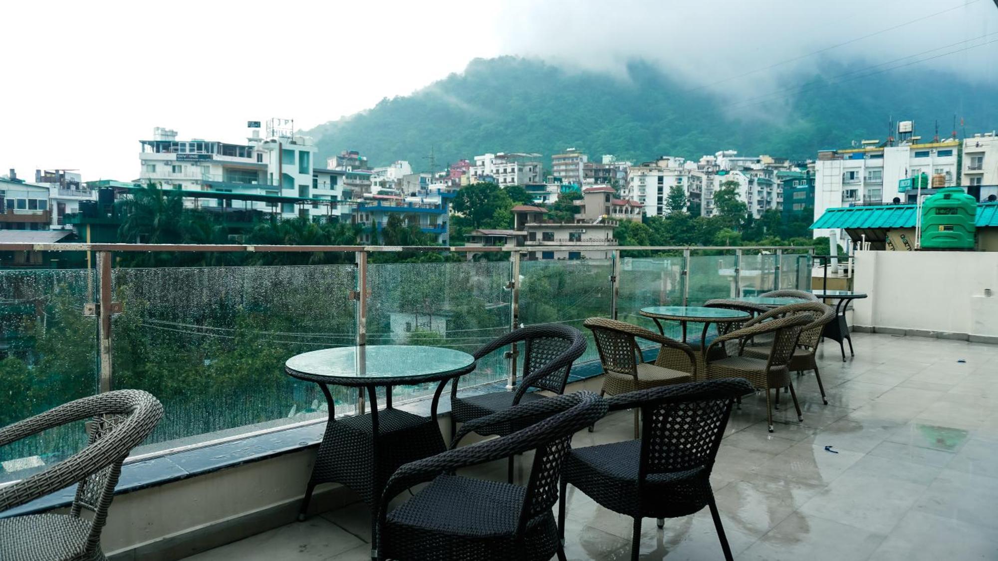 Hotel Lords Valley Rishikesh Ngoại thất bức ảnh